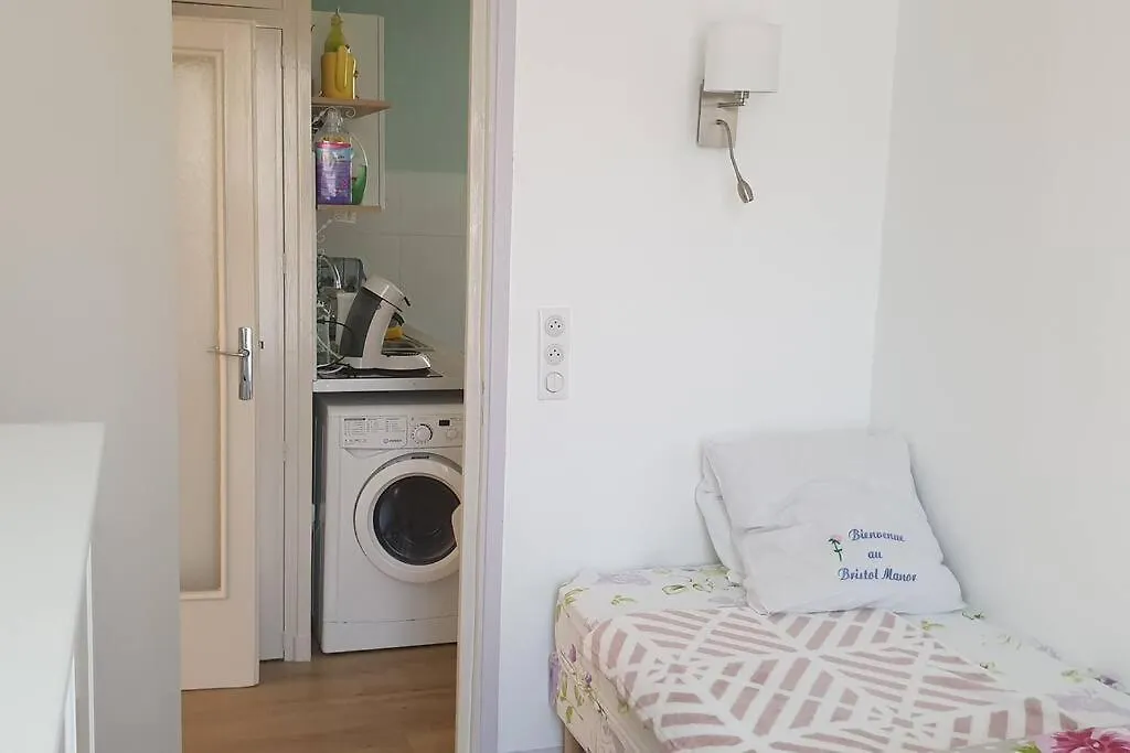 Bristol Manor Bel Apt F3 Face Aux Thermes Neris 0*, Néris-les-Bains France